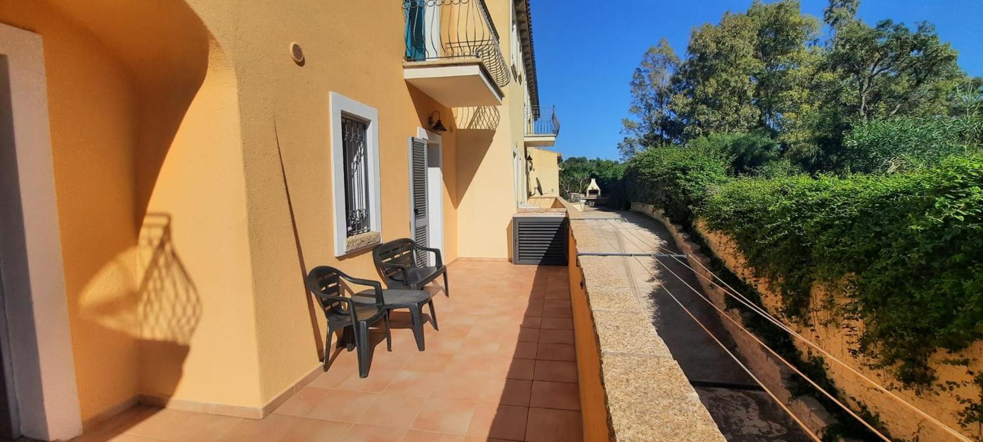 Le Residenze Del Mare Villa Porto San Paolo  Exterior photo